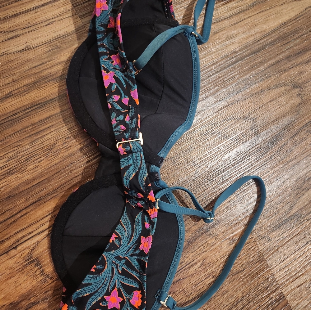 Roller Rabbit Swim Top - Picture 3 of 4